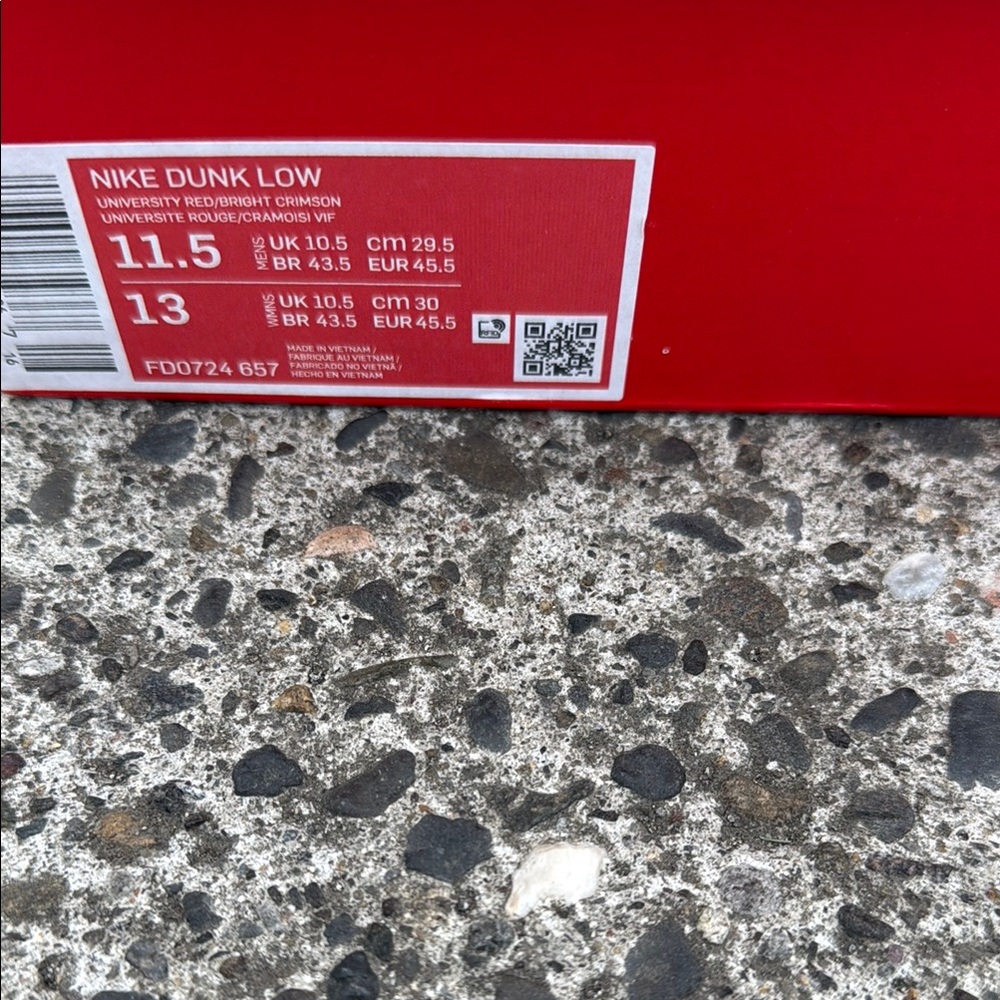 Nike Dunk Low ATL - Picture 2 of 6
